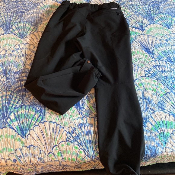 Patagonia, snow pants - Picture 8 of 11